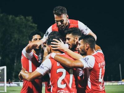 Брага – Санта-Клара прогнозы на матч чемпионата Португалии (15.12.2025)