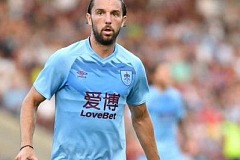 Бернли – Арсенал. Прогнозы эксперта (01.11.2025) Бернли – Арсенал прогнозы на матч чемпионата Англии (01.11.2025)